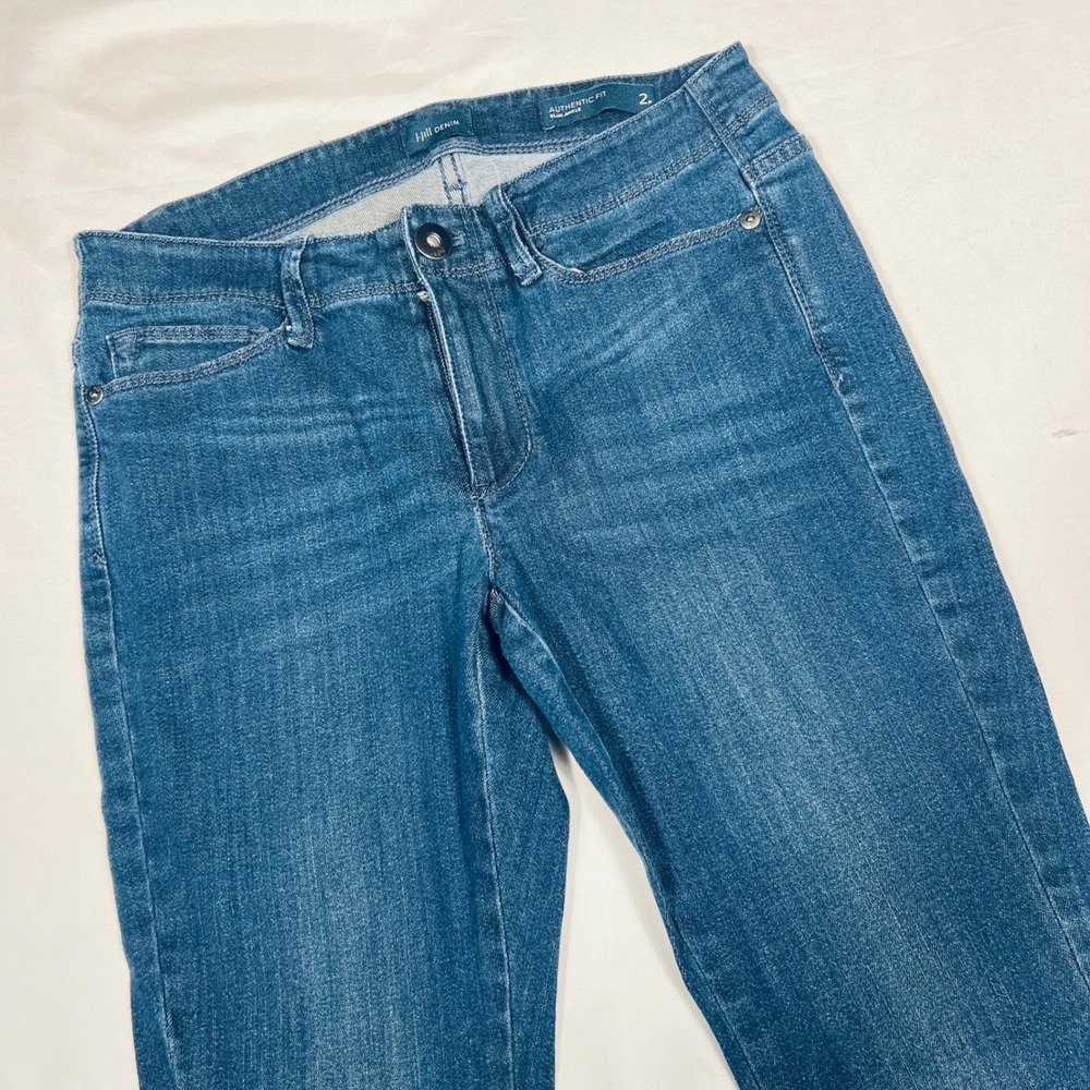 J. Jill Authentic Fit Slim Ankle Jeans Blue Grommet Hem Size 2 Medium Wash